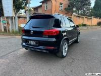 VOLKSWAGEN TIGUAN R-LINE PHASE II (2)